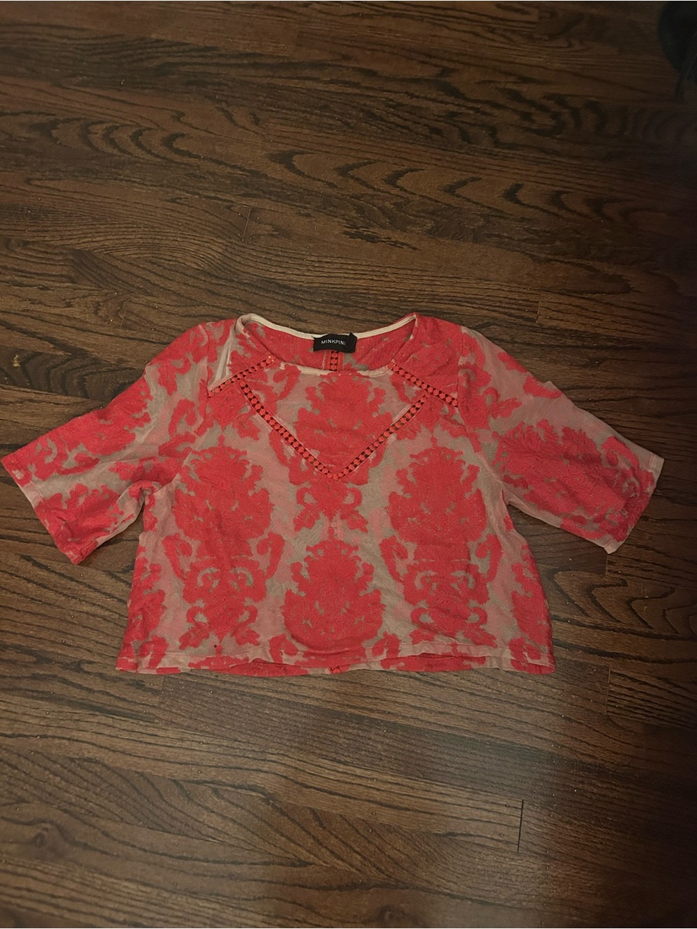 MINKPINK Coral Pattern Crochet-Trim Crop Top